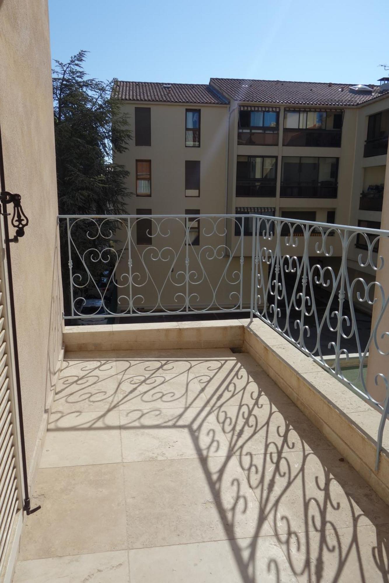 Appartement Port De Sanary Exterior photo