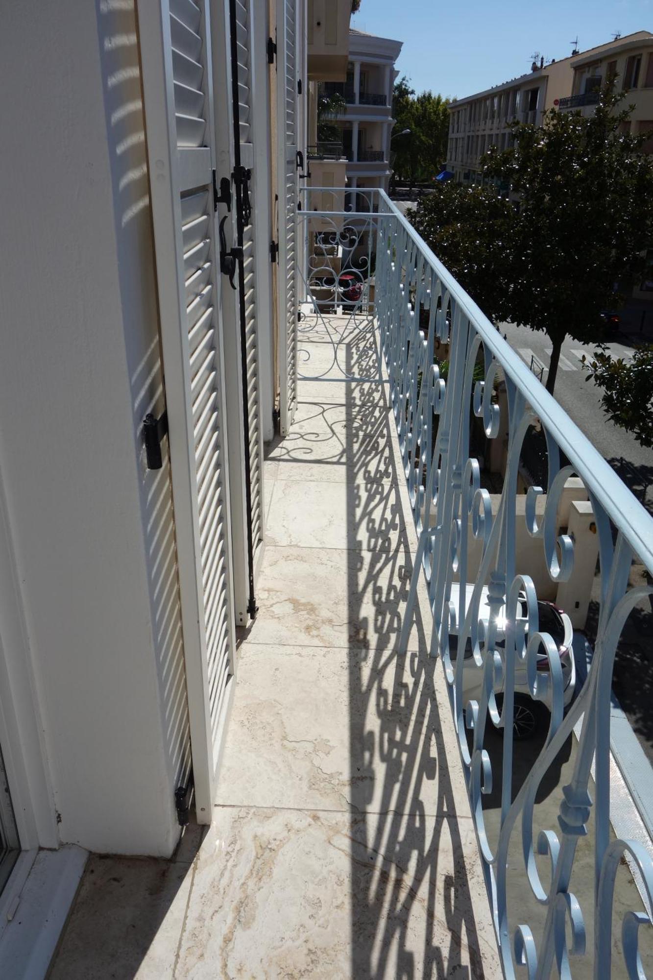 Appartement Port De Sanary Exterior photo